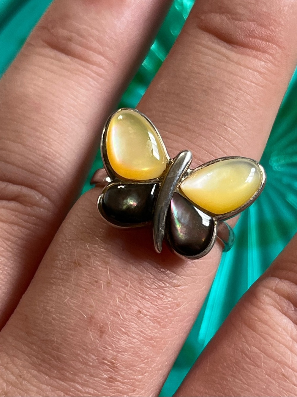 Vintage Sterling Silver 926 Mother of Pearl Butterfly Ring Size 8